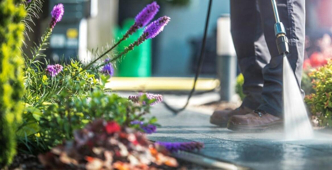 Jakie są kluczowe funkcje myjki ciśnieniowej?