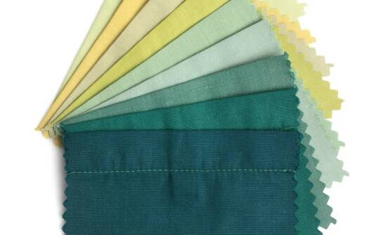 Napelniarka do poduszek: jakie korzyści niesie dla branży tekstylnej?