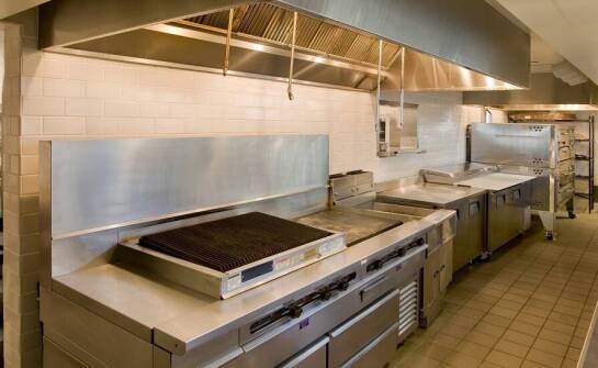 Jakie funkcje powinien mieć nowoczesny okap gastronomiczny?