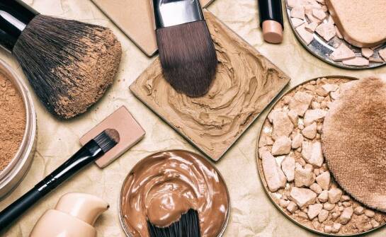 Skuteczność tuszy w kontekście pielęgnacji i ochrony rzęs