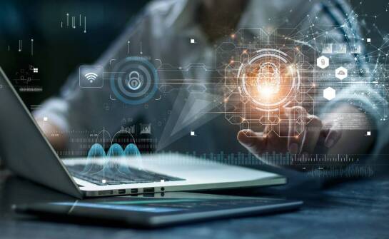 Jak nowoczesne technologie zabezpieczają transakcje wymiany euro?