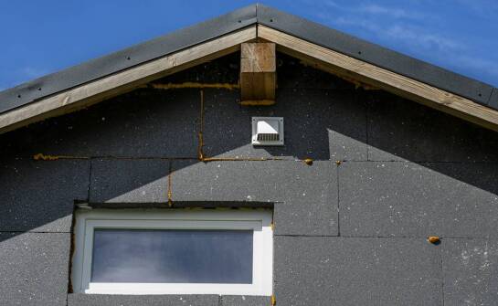 Jak nadproże strunobetonowe wpływa na trwałość konstrukcji budowlanych?