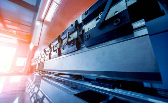 Jak zastosowanie nowoczesnych technologii wpływa na rozwój pomp hydraulicznych?