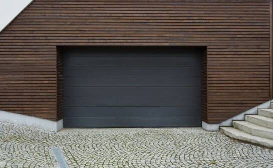Trwałość i odporność bram garażowych segmentowych na czynniki atmosferyczne
