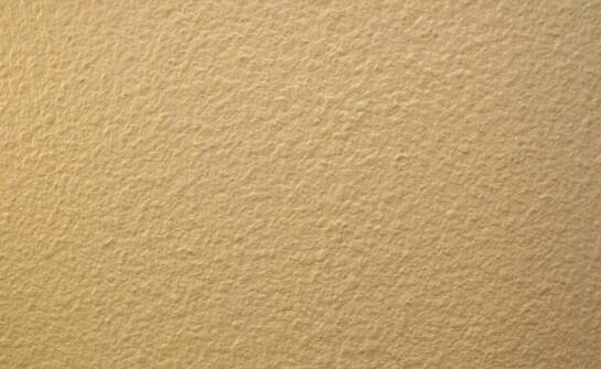 Jak tynki cienkowarstwowe wspierają systemy ociepleń?