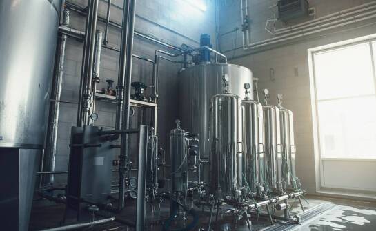 Dlaczego uzdatnianie wody jest kluczowe dla przemysłu spożywczego?