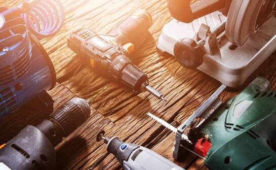 Przegląd elektronarzędzi Makita dla profesjonalistów i amatorów