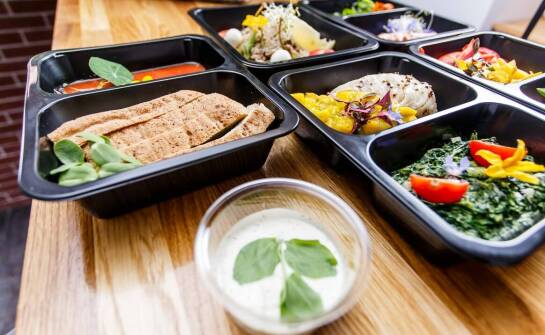 Opakowanie nadaje się do recyklingu – kluczowy element zrównoważonego cateringu