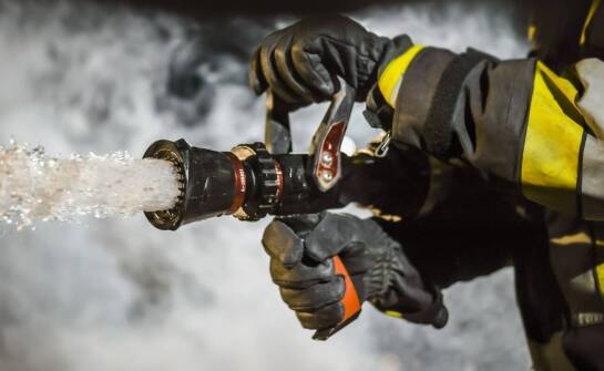 Taśmy zbrojone: Niezawodność i odporność w trudnych warunkach