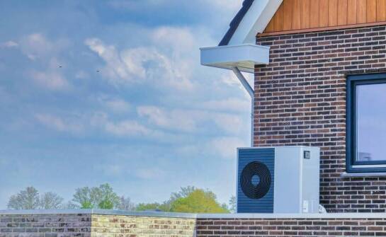 Pompa ciepła wodna – dlaczego warto zainwestować w to rozwiązanie?