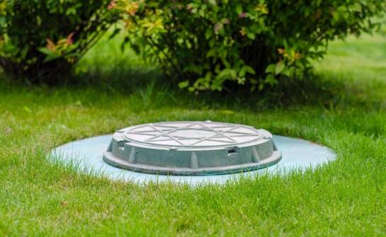Szambo 3 komorowe – trwałe rozwiązanie dla terenów bez kanalizacji
