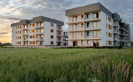 Jak dostępność miejsc parkingowych wpływa na komfort życia w nowych inwestycjach?