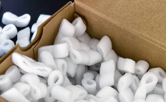 Porównanie różnych rodzajów pianek do pakowania: które sprawdzą się najlepiej?