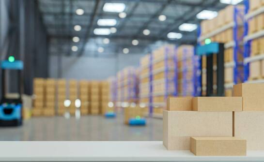 Jak opakowania wielkogabarytowe wspierają branżę logistyczną?