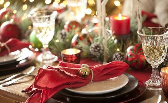 Ozdoby świąteczne: dlaczego warto zainwestować w renifera metalowego?