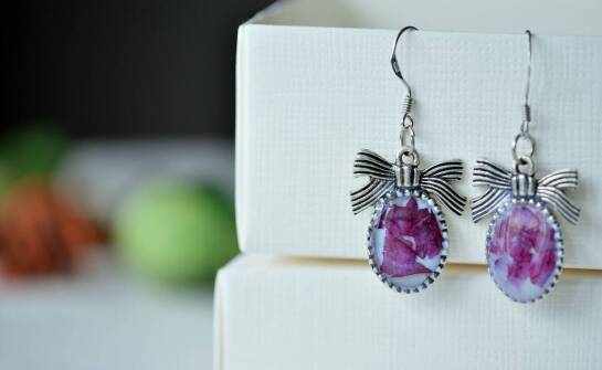 Kruk kolekcja motyle a sztuka wyrażania siebie przez biżuterię