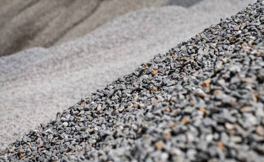 Kluczowe właściwości kruszywa budowlanego dla projektów infrastrukturalnych