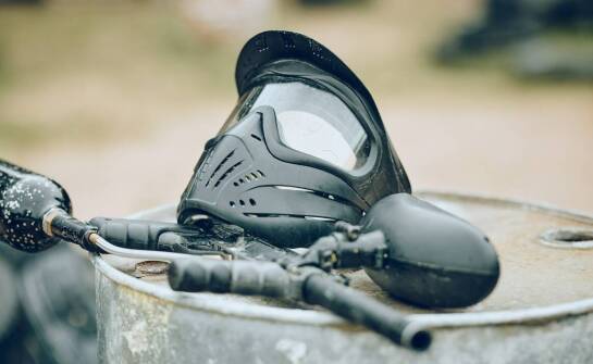 Asg maski zintegrowane z ochroną oczu - zalety i wady