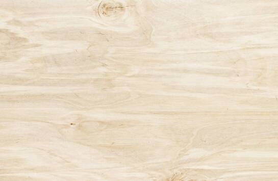 Zastosowanie sklejki topolowej 10mm w budowie przyczep i naczep – trwałość i funkcjonalność