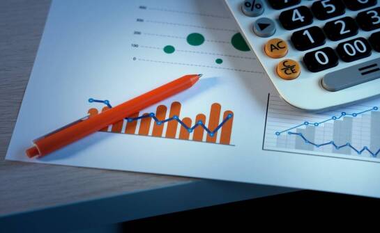 Jakie narzędzia wspierają skuteczny monitoring należności w branży sportowej?