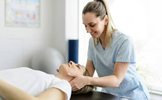 Fizjoterapia Marki: Rehabilitacja przed i po zabiegach chirurgicznych