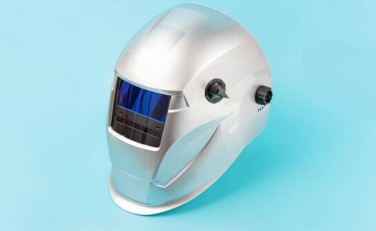 Przyłbica szlifierska 3M – standardy bezpieczeństwa i jakości