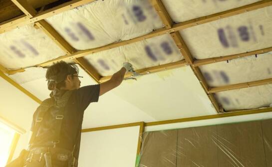 Przewodnik po najlepszych praktykach montażu płyt PIR nakrokwiowych