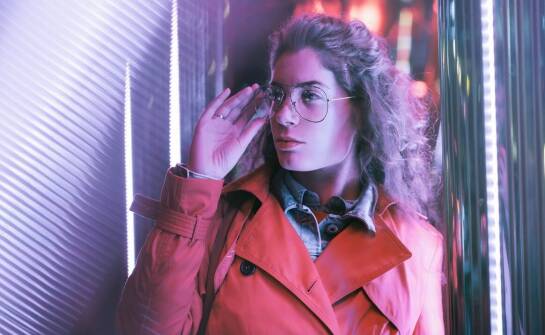 Przewodnik po stylizacjach z butami Nike Air Max Bliss dla kobiet