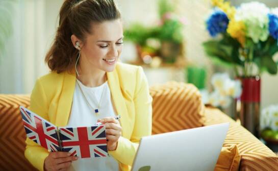 Jakie są najlepsze praktyki w nauce języków przez Skype dla młodych dorosłych?