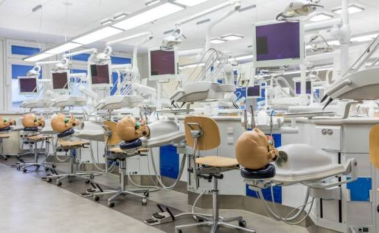 Stołek stomatologiczny: inwestycja w zdrowie i wygodę personelu medycznego