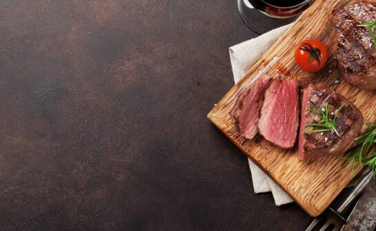 Dziczyzna jako element zdrowego stylu życia - dlaczego warto ją wybierać?