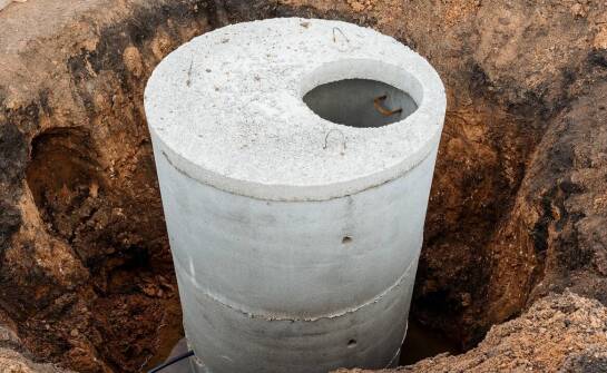 Jakie są korzyści z wyboru szamb betonowych w kontekście ochrony środowiska?