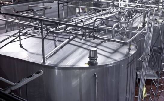 Jak projektowane są ekologiczne silosy wewnętrzne do mąki?