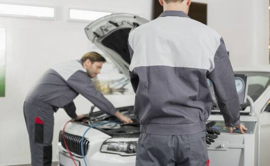 Jak serwis Skoda Gdańsk wspiera klientów w diagnostyce komputerowej?