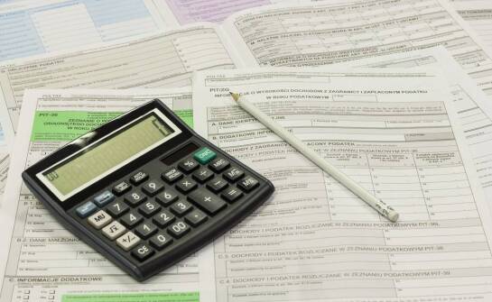 Jakie znaczenie mają klauzule abuzywne w kontekście kredytów hipotecznych we frankach?