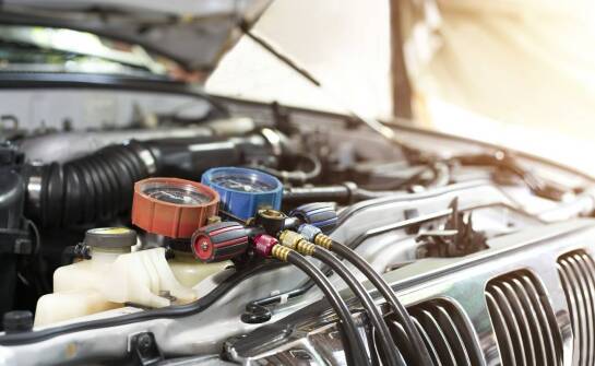 Profesjonalna wymiana czynnika r1234yf w układach klimatyzacji – co warto wiedzieć?