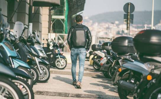 Jakie wzory plecaków męskich są teraz modne?