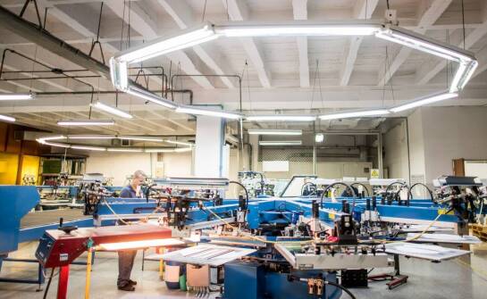 Inwestycje w nowoczesne technologie a jakość produkcji sit do kombajnów