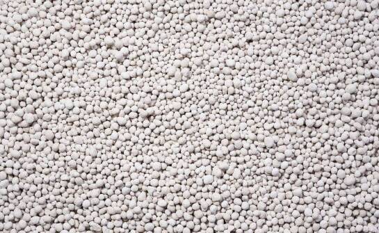 Korzyści z wapnowania gleby przy użyciu wapna granulowanego