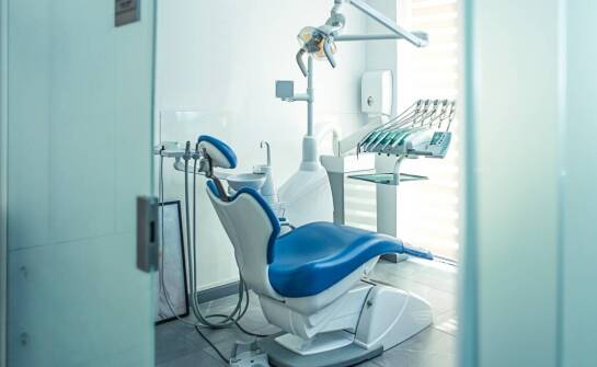 Wpływ technologii cyfrowych na precyzję planowania leczenia stomatologicznego