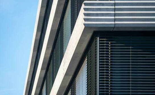 Wpływ prefabrykatów betonowych na efektywność energetyczną budynków