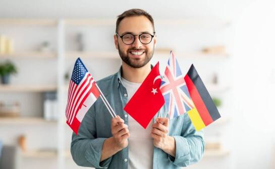 Jak kursy językowe za granicą mogą zwiększyć szanse na rynku pracy?