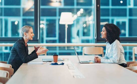 Dlaczego warto skorzystać z usług naszej agencji przy poszukiwaniu pracy?