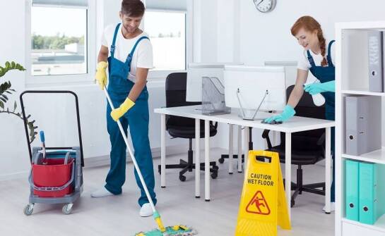 Sprzątanie biur a ochrona zdrowia pracowników: kluczowe aspekty