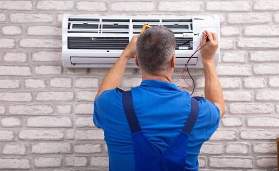 Znaczenie serwisu klimatyzacji w redukcji kosztów eksploatacyjnych