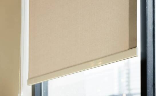 Jakie rolety najlepiej sprawdzą się w domach z widokiem na morze?