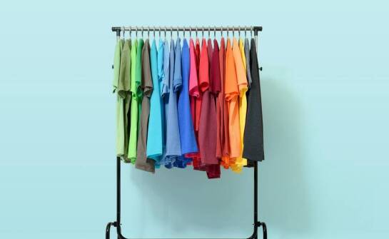 Koszulki męskie z nadrukiem: idealne na wieczorne wyjścia