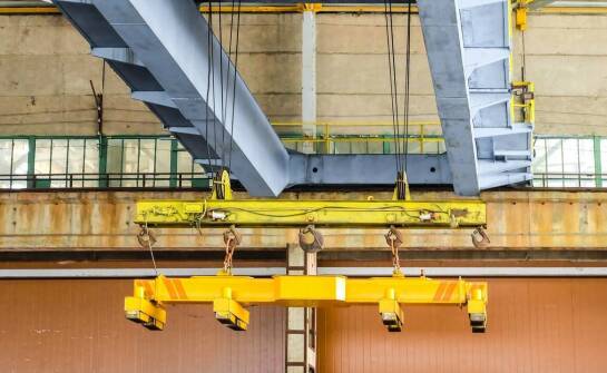 Optymalizacja pracy suwnic dzięki nowoczesnym systemom diagnostycznym