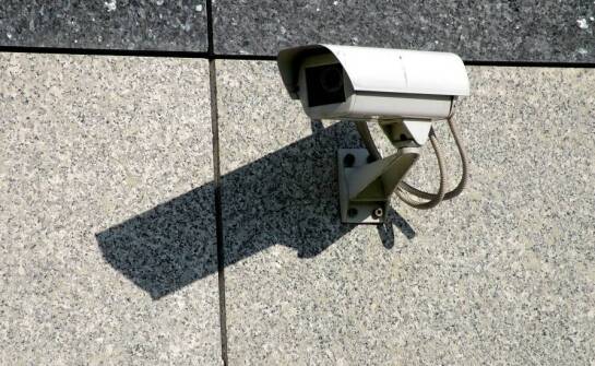 Bezpieczny i monitorowany budynek apartamentów: co warto wiedzieć?