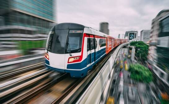 Jak EPDM rewolucjonizuje przemysł transportowy